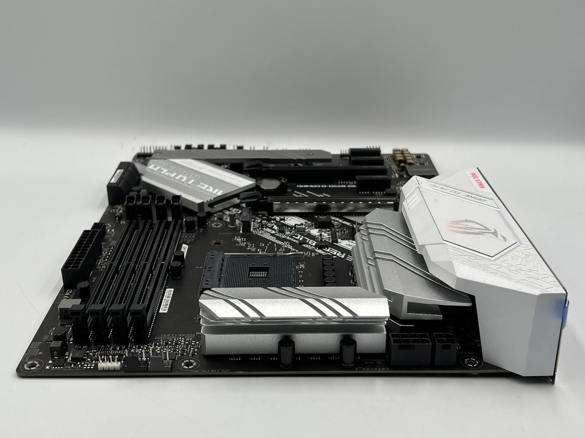 Asus ROG STRIX B550-A GAMING ATX Socket AM4 DDR4 Motherboard