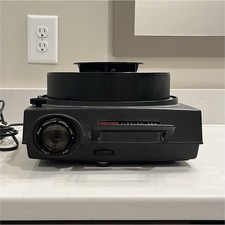 Kodak Carousel 600 Slide Projector 35mm Table Top Projection Black NO LAMP 