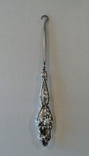 NICE ANTIQUE AMERICAN STERLING SILVER SHOE / GLOVE BUTTON HOOK, ORNATE DESIGN