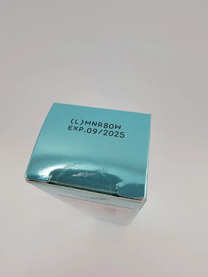 IT Cosmetics Your Skin But Better CC+ NATURAL MATTE SPF40 MEDIUM 09/2025 - Image 3 of 4