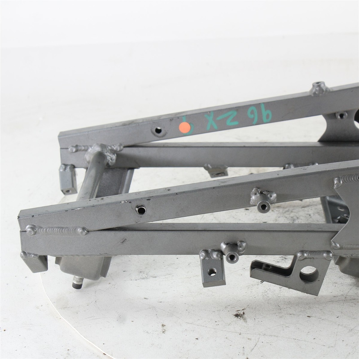 1994-1997 Kawasaki Ninja ZX9R ZX9 900 Rear Subframe Sub