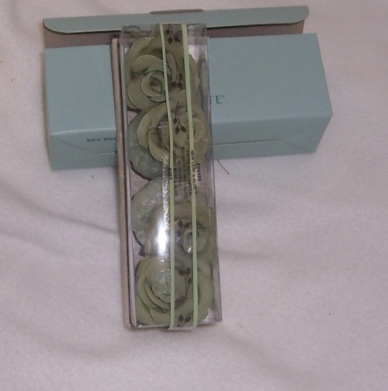 Fresh Home by PartyLite New Leaf and Aloe Sachets Decorative Box of 4 Unopened