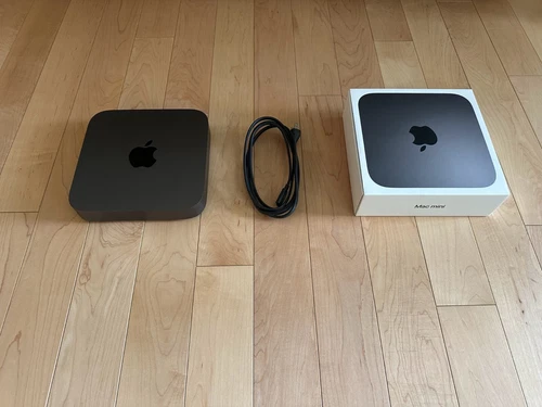 Apple Mac Mini Desktop |  2018 3.2 i7 8GB 512 SSD with Box