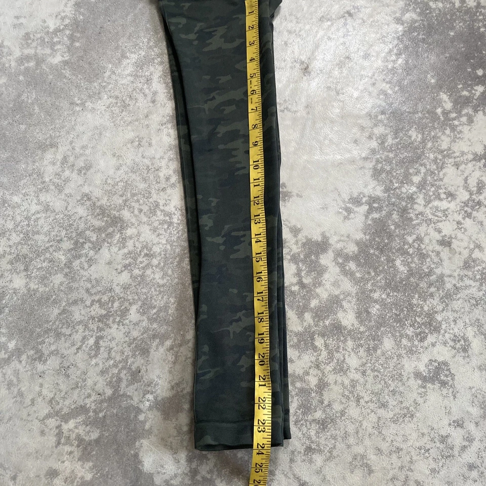 Leggings Spanx Mujer Talla Mediana Verde Mírame Ahora Camuflados Compresión Sin Costuras Foto 4 de 4