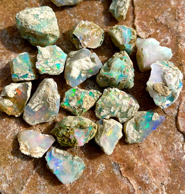 100 Cts Lot 100% Natural Ethiopian Jumbo Welo Fire Opal Rough Specimen Gemstones 100 Cts Lot 100% Natural Ethiopian Jumbo Welo Fire Opal Rough Specimen Gemstones
