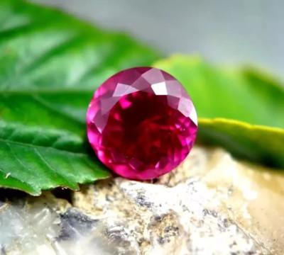 4.28 Ct Natural Flawless Pink Sapphire Round Cut GIE Certified Loose Gemstone