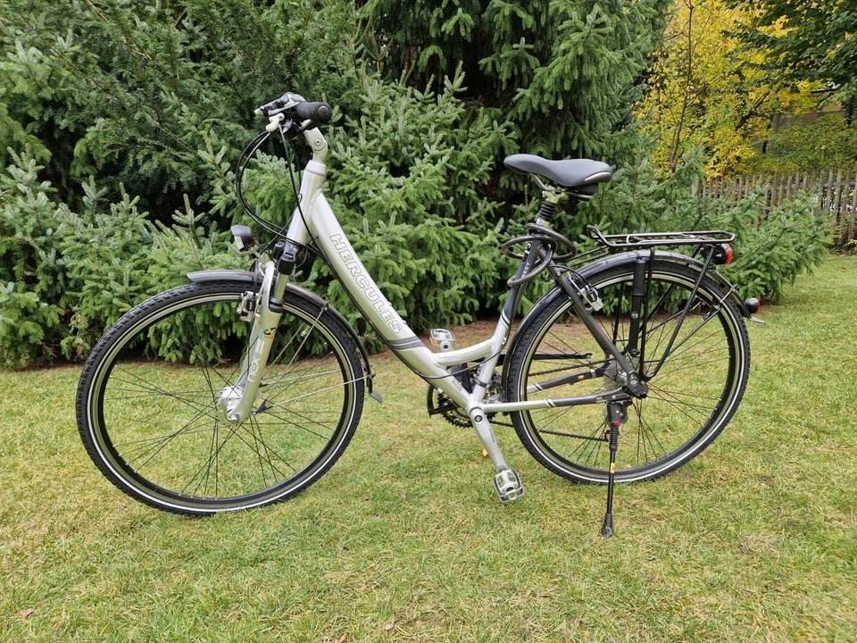 HERCULES STREET LX2 Damen-Fahrrad - sehr guter Zustand - 28" - gefederter Sattel