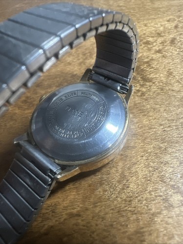 Orologio uomo vintage TIMEX SELF WIND tono oro - Foto 6 di 10