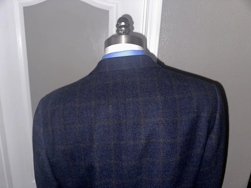 Abrigo Deportivo Bergdorf Goodman Talla 44L Blazer 2 Botones Lana Cachemira Foto 4 de 4