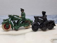 VINTAGE CAST IRON GREEN CHAMPION SOLO POLICE MOTORCYCLE 6.5" Plus Bonus