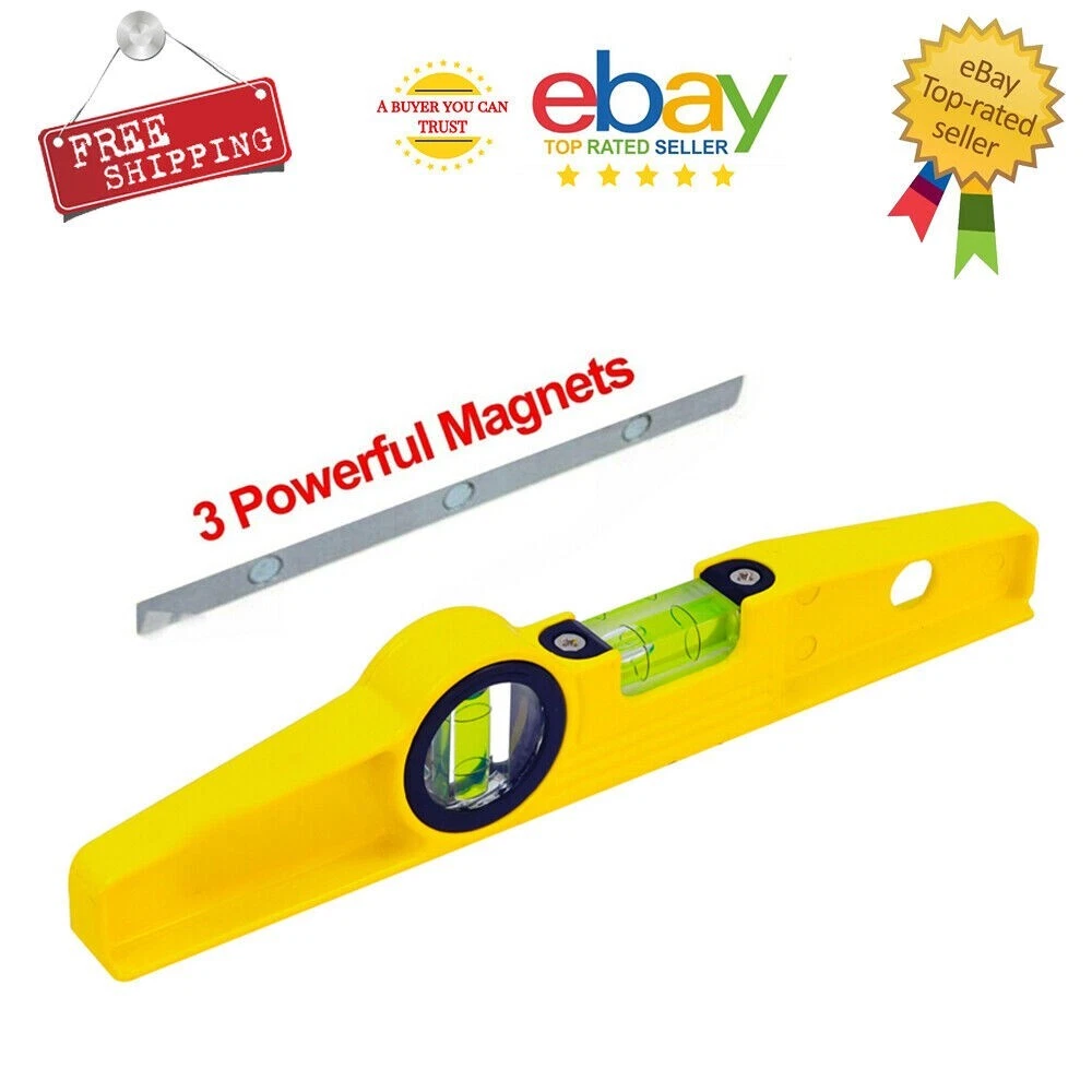 Magnetic boat level outlet