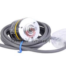 Brand New In Box Omron E6B2-CWZ1X 30P/R