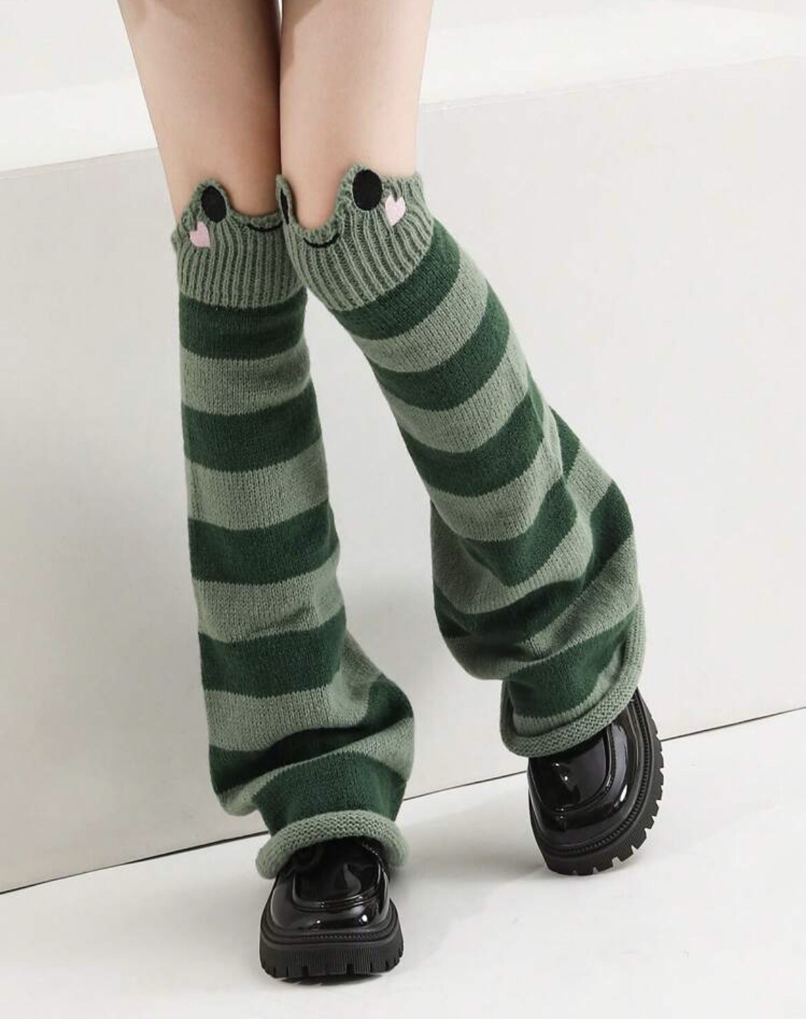 Green Frog Leg Warmers, Flare Leg Thick Winter Leg Warmers, Cute Animal Socks