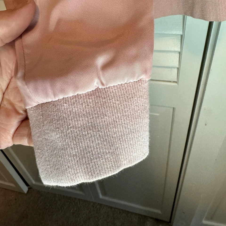 CHAQUETA BOMBER MUJER ROMEO & JULIET COUTURE ROSA BORDADA FEMENINA BARBIECORE Foto 4 de 4