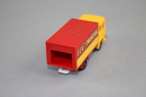 V594 Champion 73mm rare camion saviem SM 300 SEV Marchal production 1973 - Picture 4 of 5