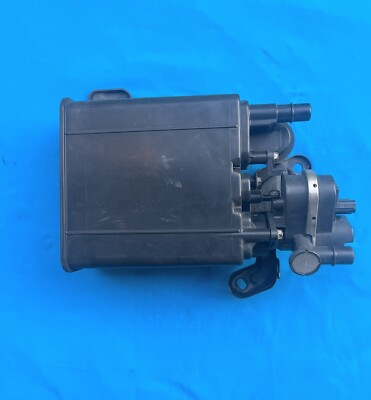 2005-2006 Scion XA & XB Fuel Vapor Pressure Evap Charcoal Canister
