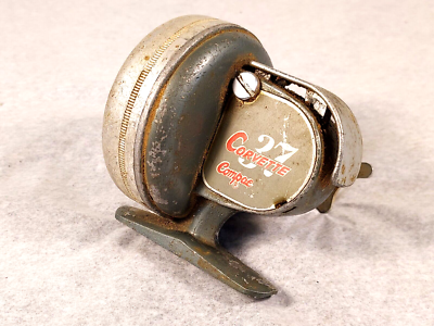 Rare moulinet de pêche vintage Corvette 37 Compac Bait Cast vers 1950