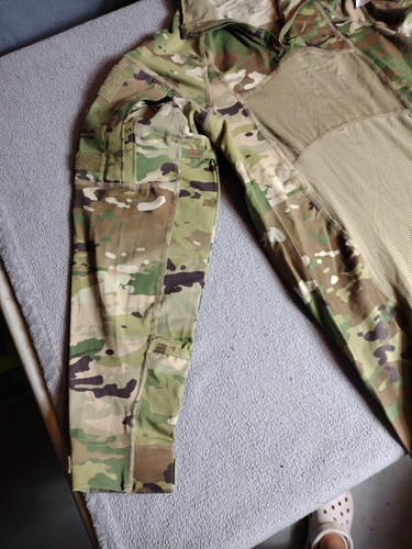 ARMY ISSUE OCP COMBAT SHIRT 1/4 ZIP TOP FLAME RESISTANT SMALL 8415-01-642-0080 - Picture 5 of 16