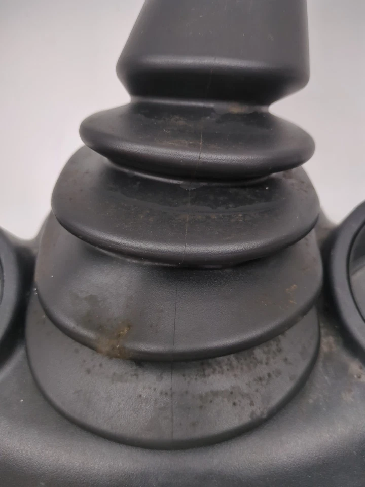 Ford Ranger 1998 2005 Mazda B2500 M/T portavasos de piso con maletero de cambio palanca de cambios OEM  Foto 4 de 4