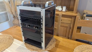 GeeekPi DeskPi Rackmate T1 Plus/Raspberry Rackmount/Patch Panel