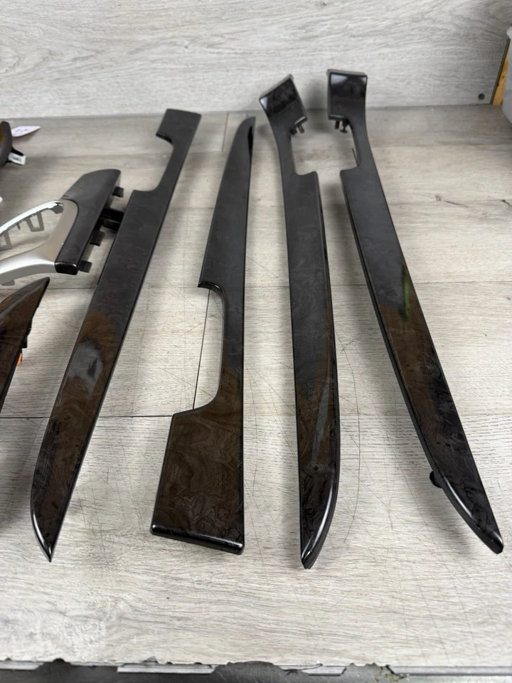 Jeep Grand Cherokee 2011-2021 juego de paneles de ventilación de tablero de madera oscura Foto 3 de 4