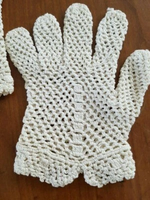 2 paires gants enfant tricot et dentelle vintage années 1960 - mariage - Photo 1/4
