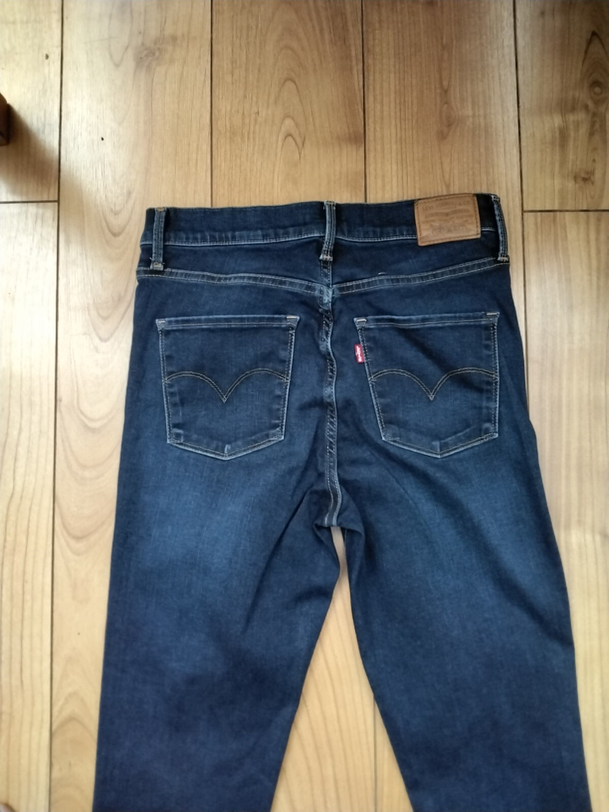levis 301 shaping skinny