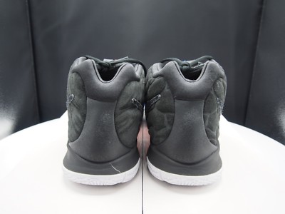 Nike Kyrie 4 