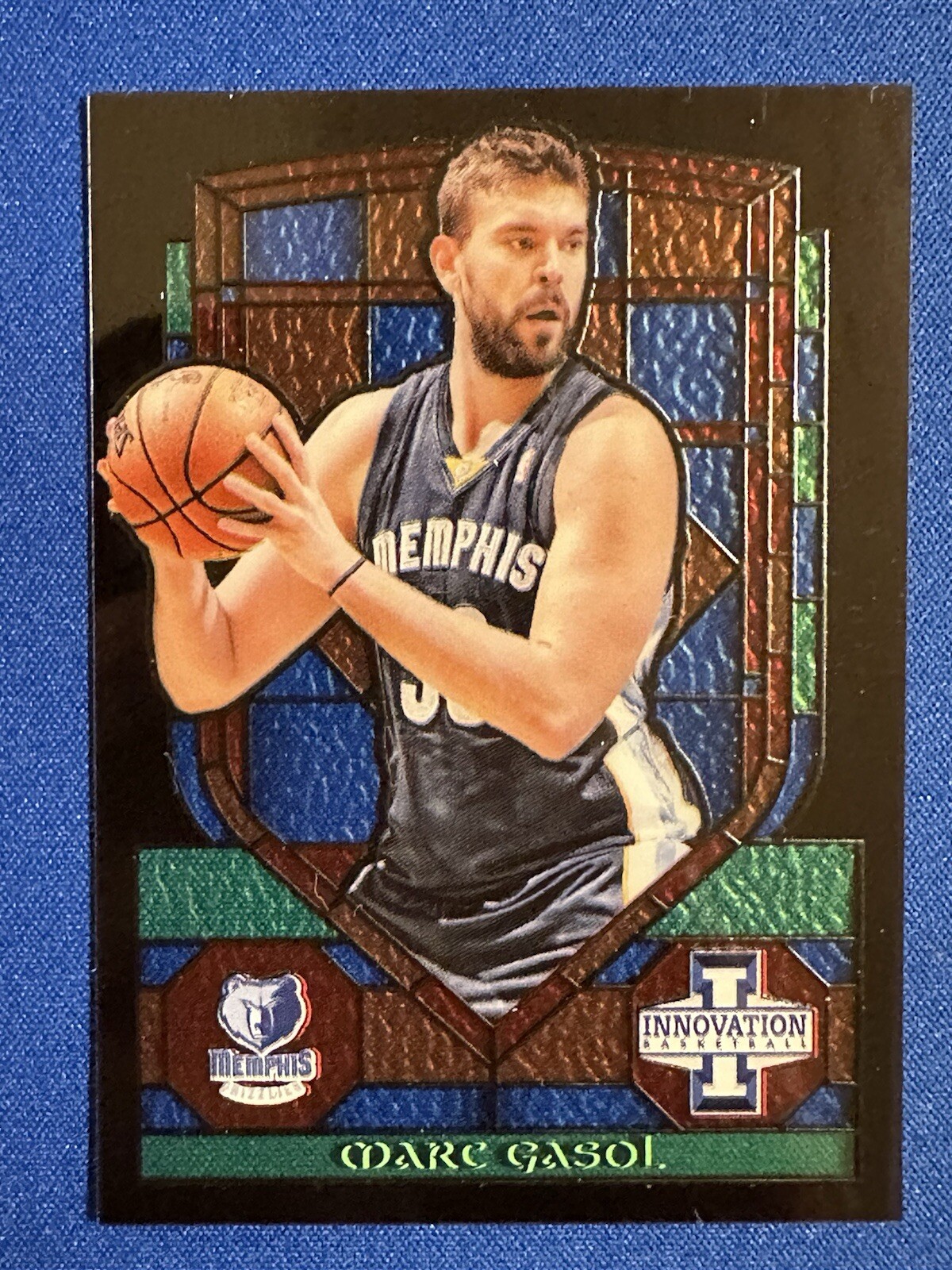 2013-14 Panini Innovation Stained Glass Marc Gasol #4