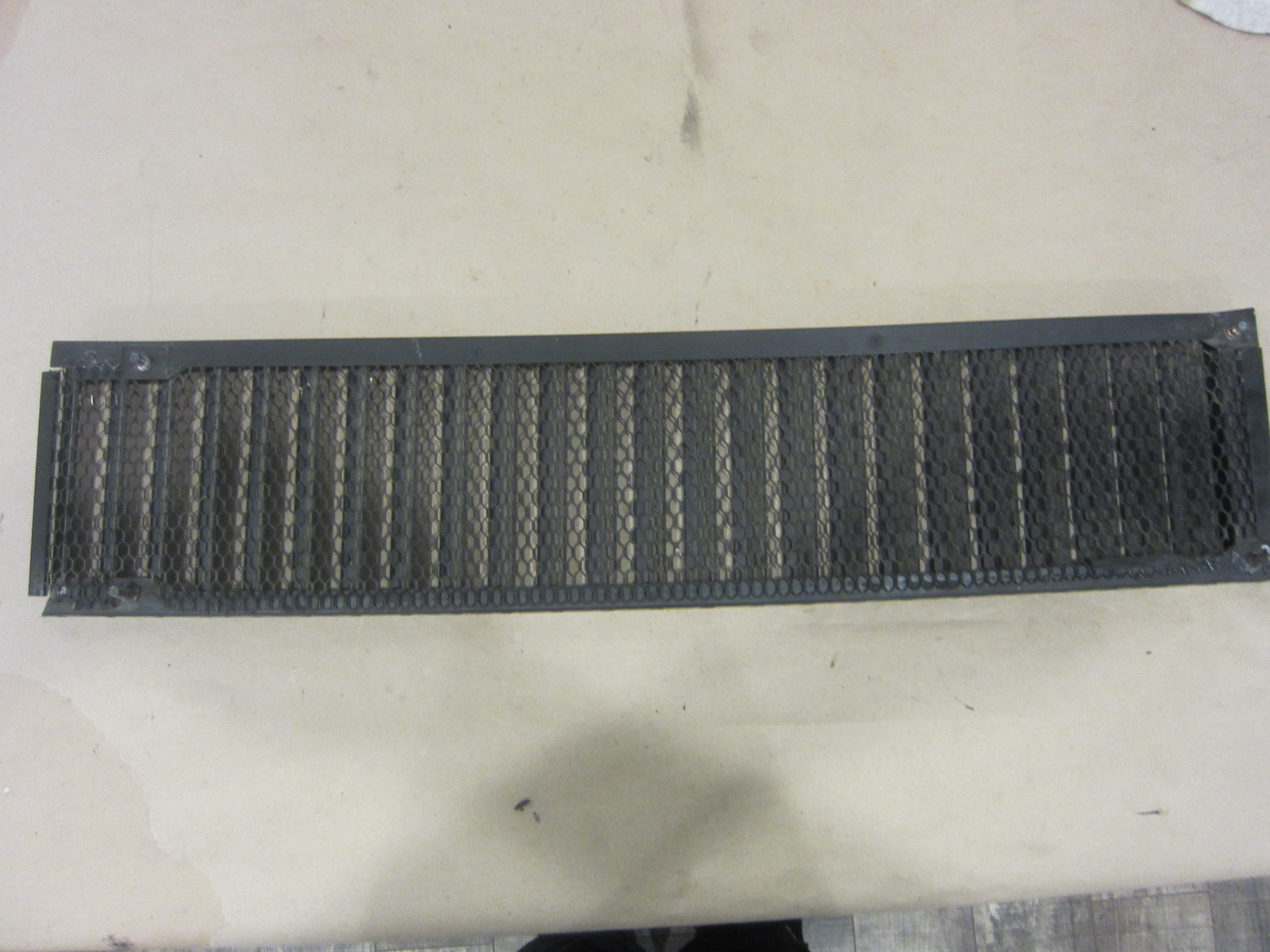 Ferrari Testarossa LH Side Engine Cover Top Grille Part# 61500100