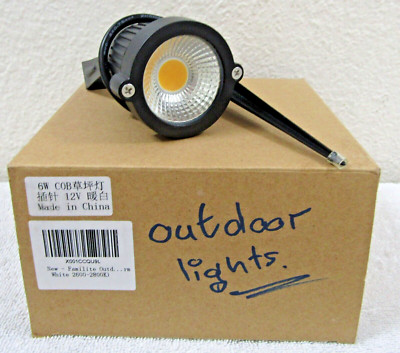 Set of Four Familite Outdoor Lighting 12V 6W Fixtures and Spikes