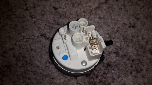 Druckwächter Waschmaschine Bauknecht WAT Plus 512 Di Whirlpool 12NC 461971402451