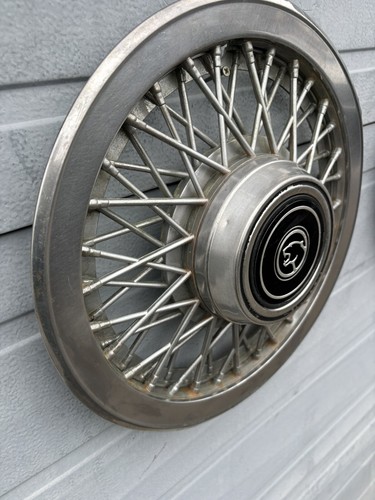 1983-88 Mercury Cougar used Spoke Set 4 Oem Hubcaps 14” Flaws Rwd Aftermarket - Picture 9 of 11