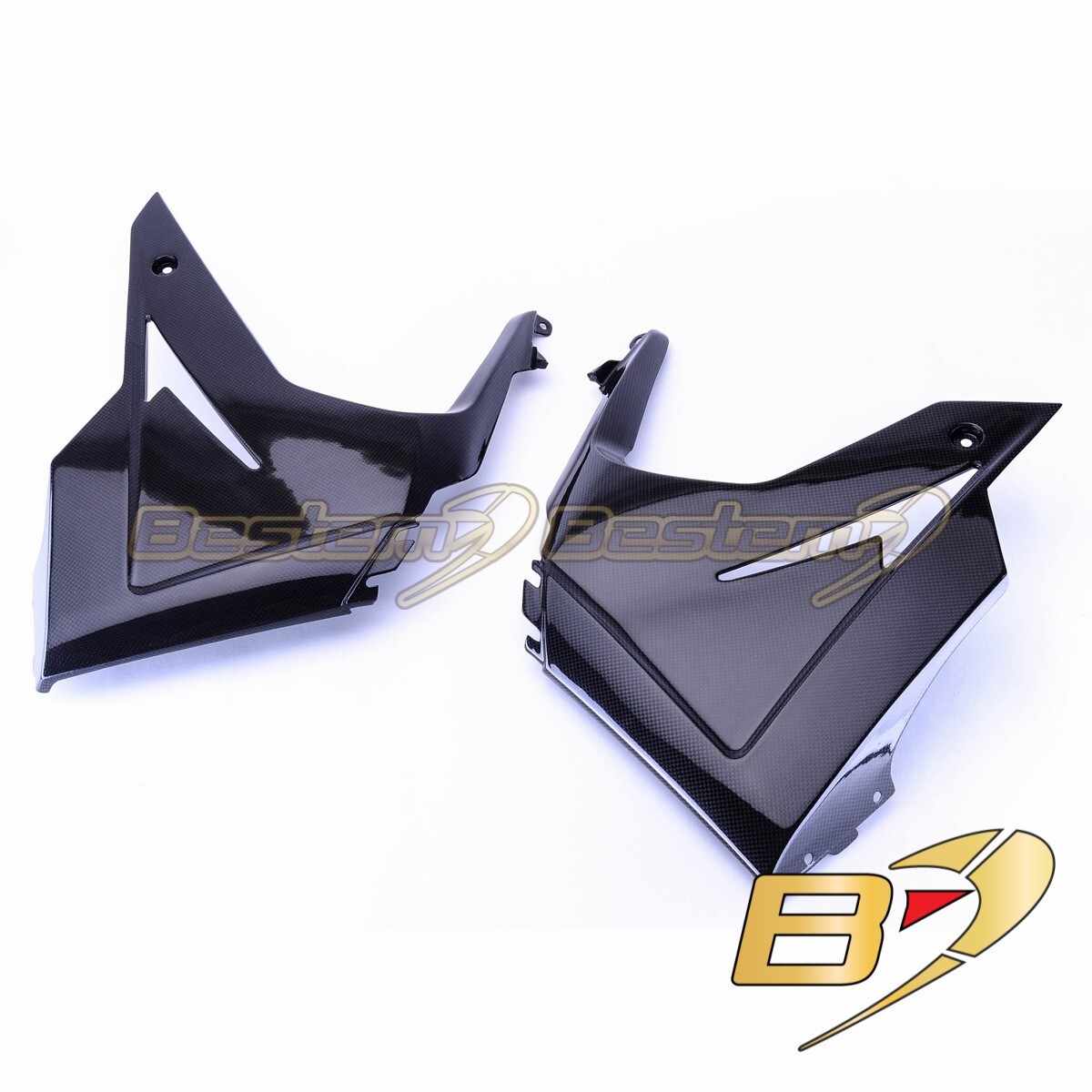 Triumph Daytona 675 2013-2018 Carbon Fiber Lower Side Belly Pan