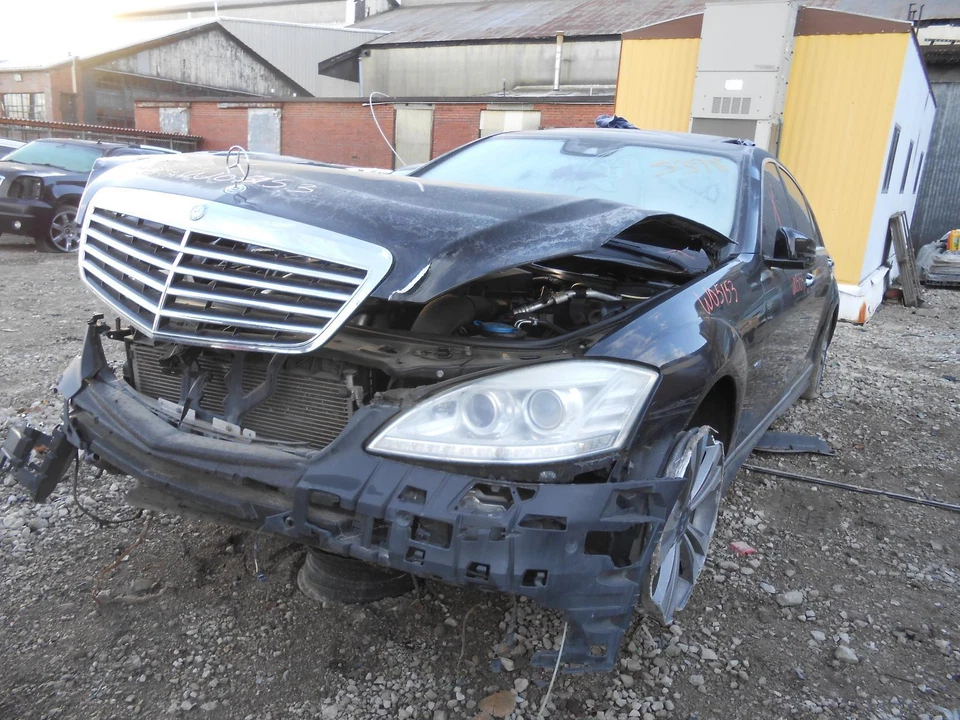 Cilindro maestro de freno usado se adapta a: Mercedes-benz Mercedes clase s 216 2012 tipo CL Foto 2 de 4