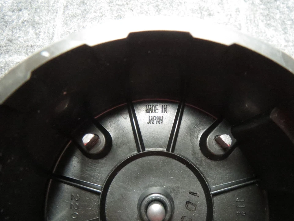 Tapa de distribuidor para Honda Datsun Subaru - Hecha en Japón - ¡Envío rápido! Foto 4 de 4