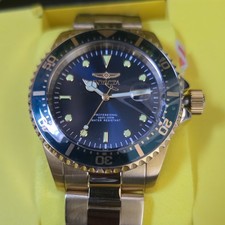 Invicta Professional Quartz Diver 200m Blue Dial Gold Steel Bracelet Date Box