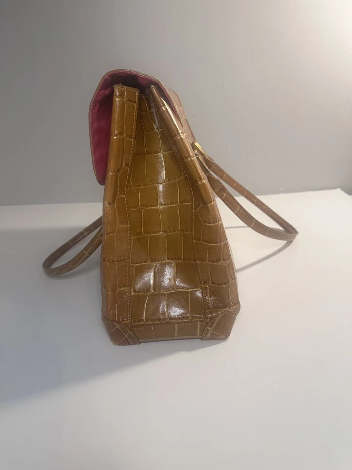 Bolso de mano Nordstrom vintage estructurado en relieve de cocodrilo con herrajes dorados Foto 4 de 4