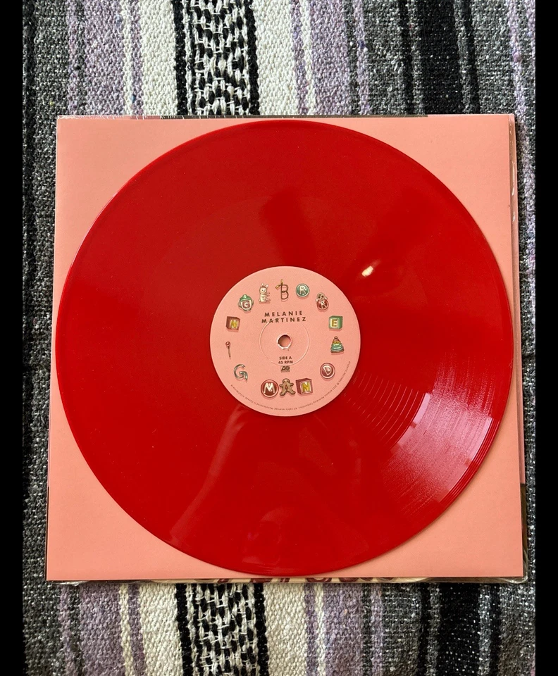 Melanie Martinez Gingerbread Man LP Exclusive Apple Red Vinyl Played Once New Foto 4 de 4