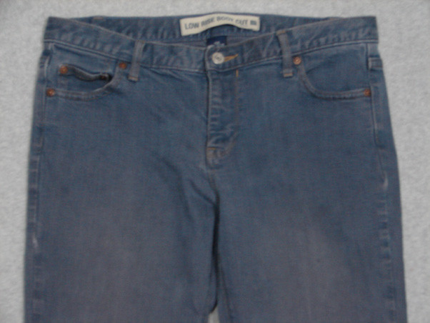 QC05427 **GAP** LOW RISE BOOT CUT WOMENS JEANS sz10R; SOLID