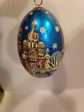 RUSSIAN HAND PAINTED WOOD LACQUER EGG