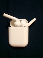 Wireless Bluetooth In-Ear Earbuds White with Charging Case