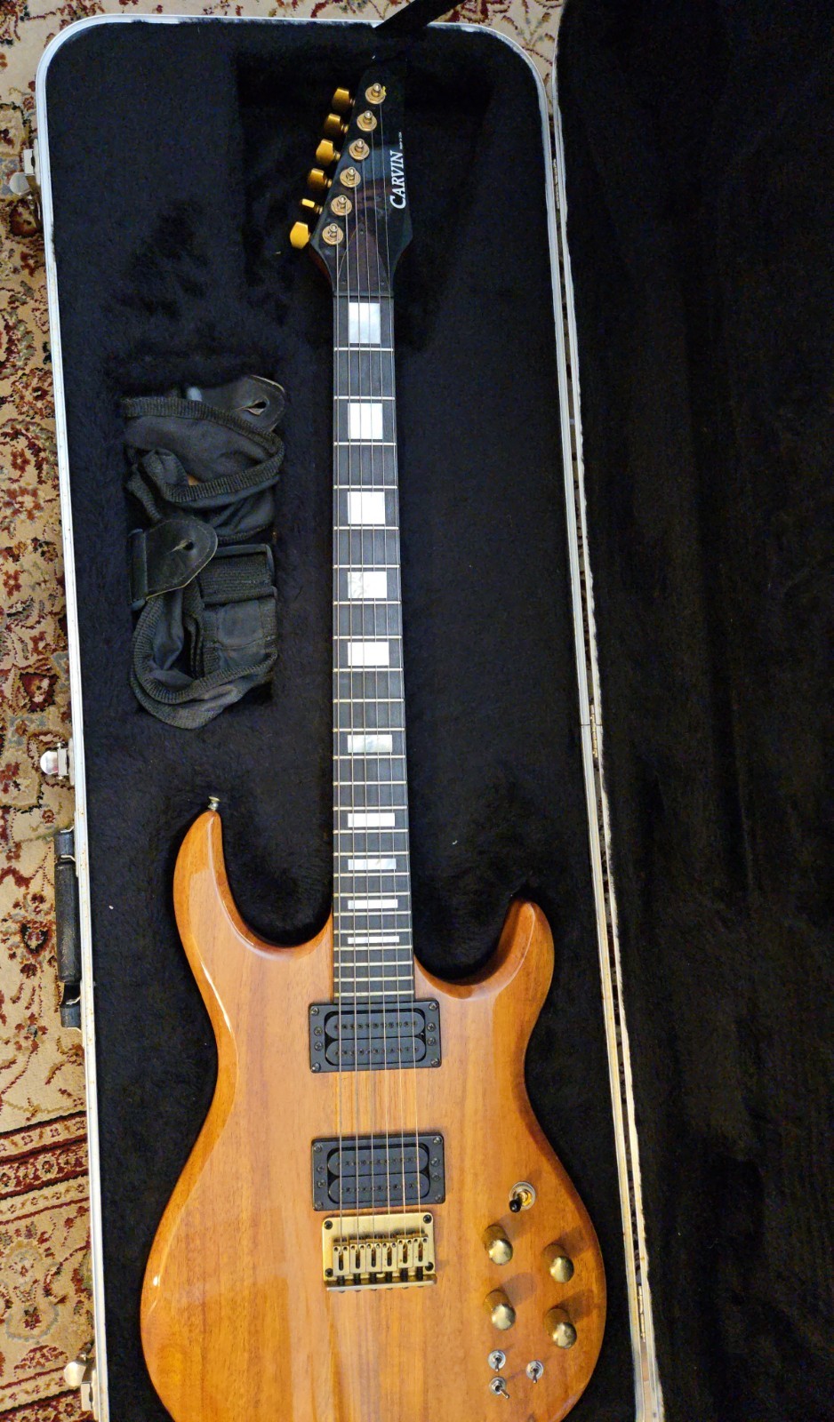 🎸 Carvin DC127 Electric Guitar – USA Made – Early 1990s – Hard Case