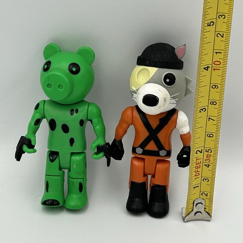 Set 2 action figure Robolox Piggy Dinopiggy & Archie Artic Fox - Foto 2 di 8