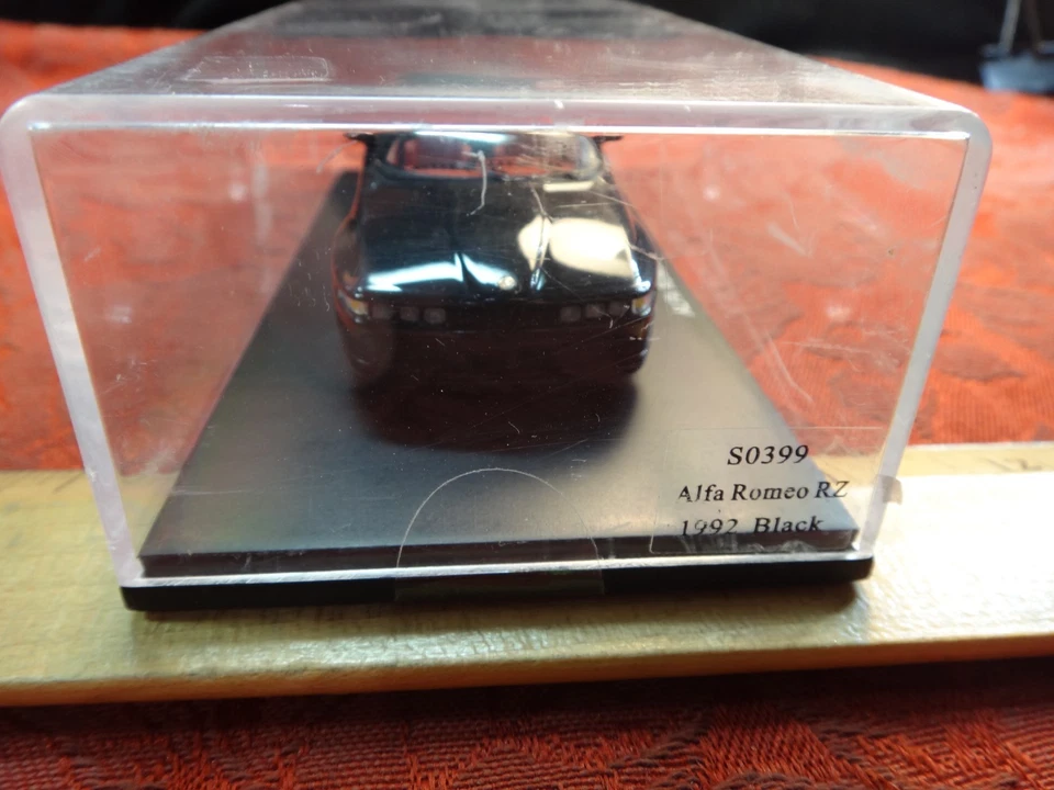 Spark Black Alfa Romeo RZ 1992 Convertible S0399 - 1/43 Scale - Image 3 of 4