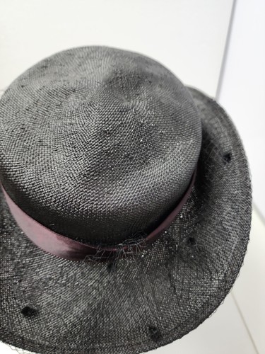Vintage Michael Howard by Georgi Ladies Black Hat with maroon Band - Picture 15 of 18