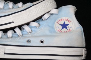 tie dye white converse