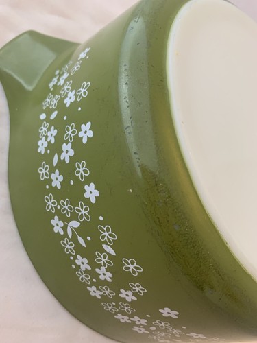 Vintage Pyrex Spring Blossom Crazy Daisy Green Casserole Dish 2.5L - Picture 10 of 12