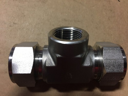 1" OD X 1" OD X 3/4 FNPT RED FEMALE TEE, STAINLESS TYLOK SS-16-DTTF-12 - Picture 5 of 6