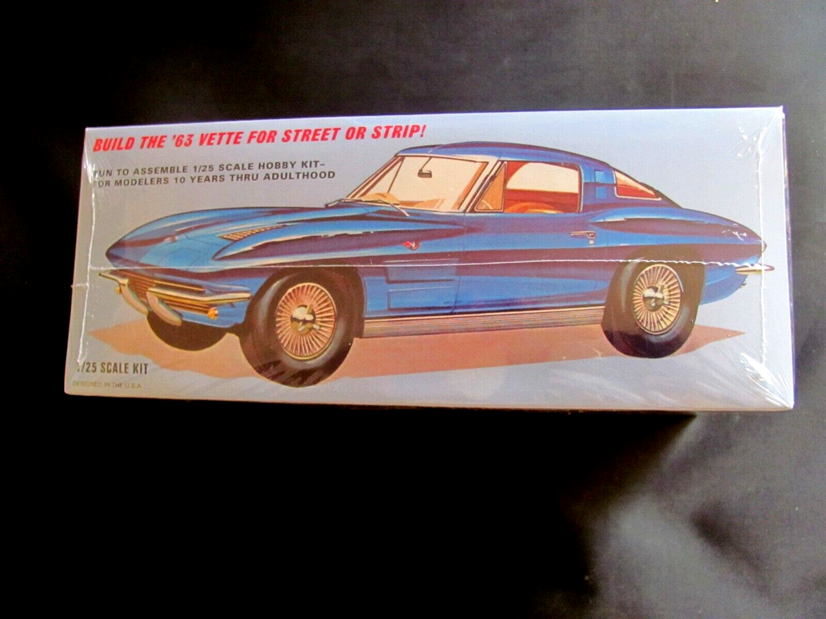 Model Kit 1963 Chevrolet Corvette 